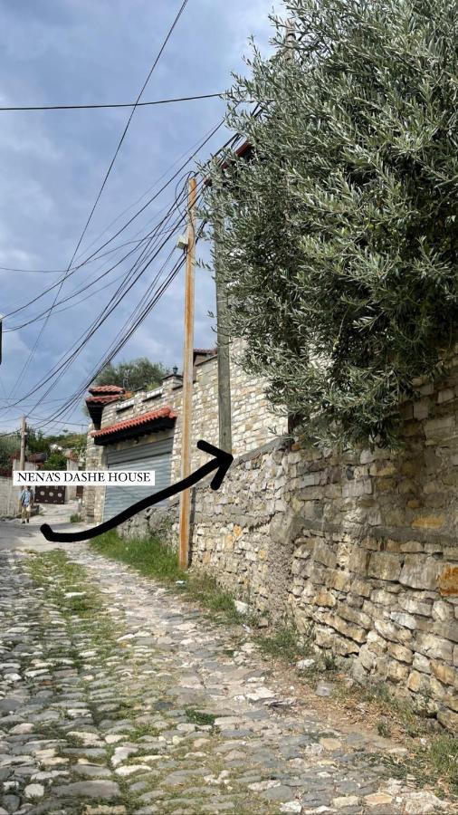 Nena'S Dashe House Berat Exterior foto