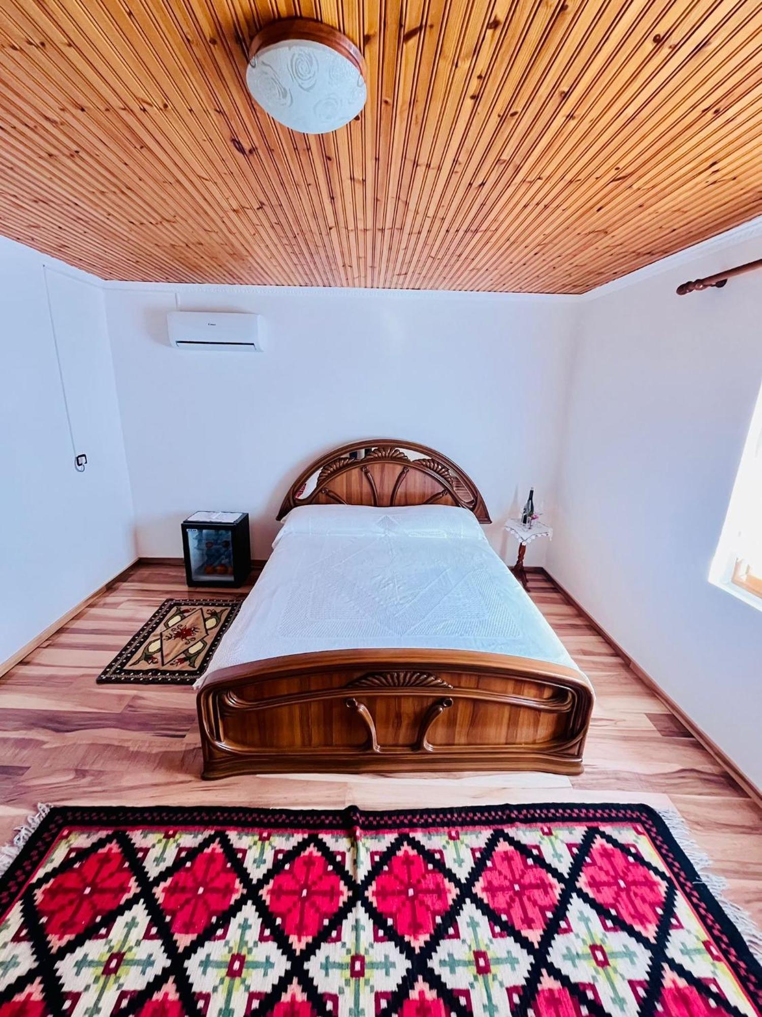 Nena'S Dashe House Berat Exterior foto